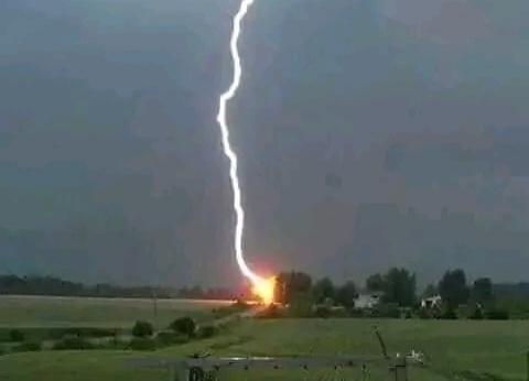 ইসলামপুরে বজ্রপাতে পল্লী চিকিৎসকের মৃত্যু