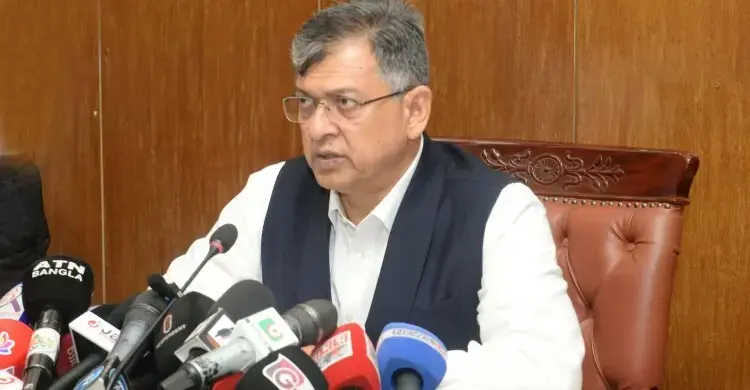 সাহাবুদ্দিনের বিরুদ্ধে অভিযোগ আমলে নেওয়ার আইনি ভিত্তি দেখছে না সরকার : স্বরাষ্ট্রমন্ত্রী