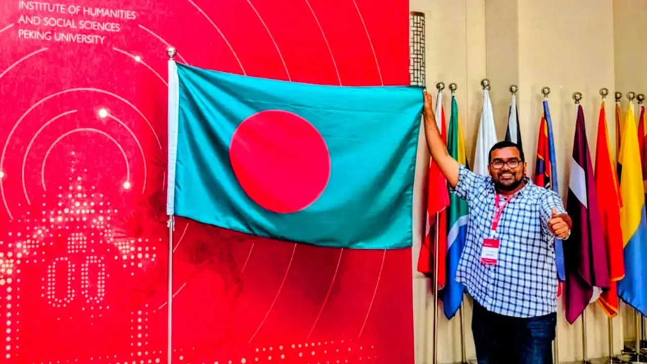 ৫৪ দেশের প্রতিনিধিদের ভোটে ডংফাং স্কলারশিপের অ্যাম্বাসেডর ডা. আউয়াল