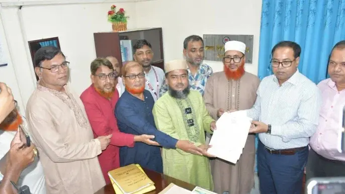 ঠাকুরগাঁও-১ আসনের উপনির্বাচন: ১১ দলীয় ঐক্যের প্রার্থী দেলাওয়ার হোসেন; মনোনয়নপত্র জমা