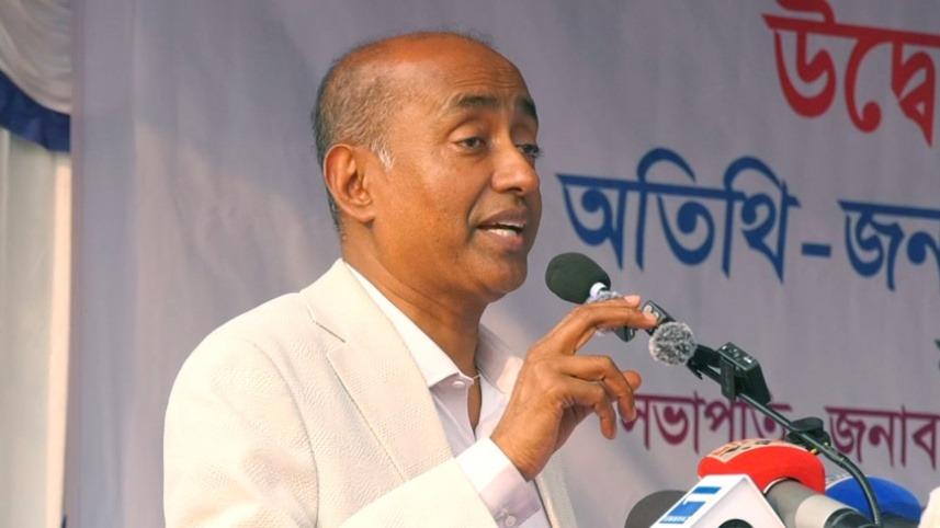 জামায়াত মেনে নিয়েছে একাত্তরে তাদের ভূমিকা সঠিক ছিল না : আইনমন্ত্রী