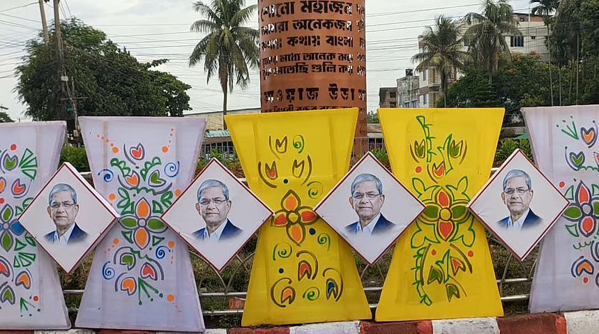 রাষ্ট্রপতি হয়ে প্রথমবার ঠাকুরগাঁওয়ে মির্জা ফখরুল, শহরজুড়ে উৎসবের আমেজ