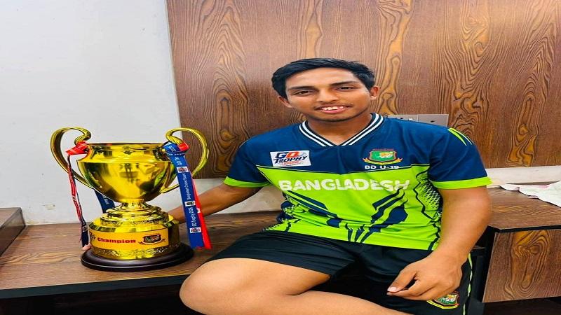 বাংলাদেশ অনূর্ধ্ব-১৯ জাতীয় ক্রিকেট দলে সুযোগ পেলেন নওগাঁর বদলগাছীর আহসান আল মুমিন