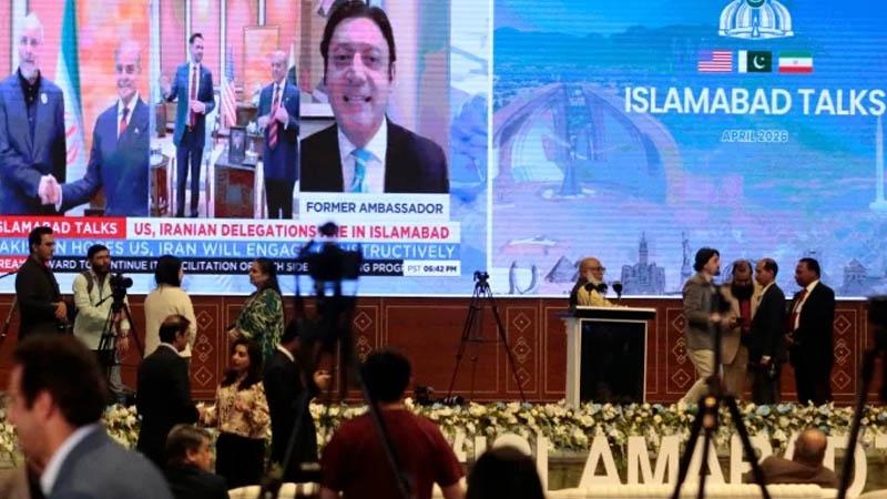 ইসলামাবাদে প্রথমদিনে ‘ইতিবাচক’ আলোচনা, লিখিত বার্তা বিনিময়