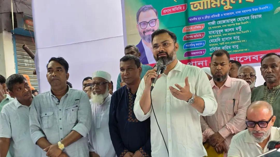 অসচ্ছল পরিবারকে অগ্রাধিকার দিয়ে ফ্যামিলি কার্ড দেওয়া হবে: আমিনুল হক