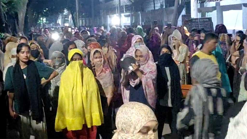 ইডেনে ছাত্রীসংস্থার বিরুদ্ধে ‘মবের’ অভিযোগ নাছিরের, ফরহাদ বললেন ছাত্রদল ‘পুরনো পথে’
