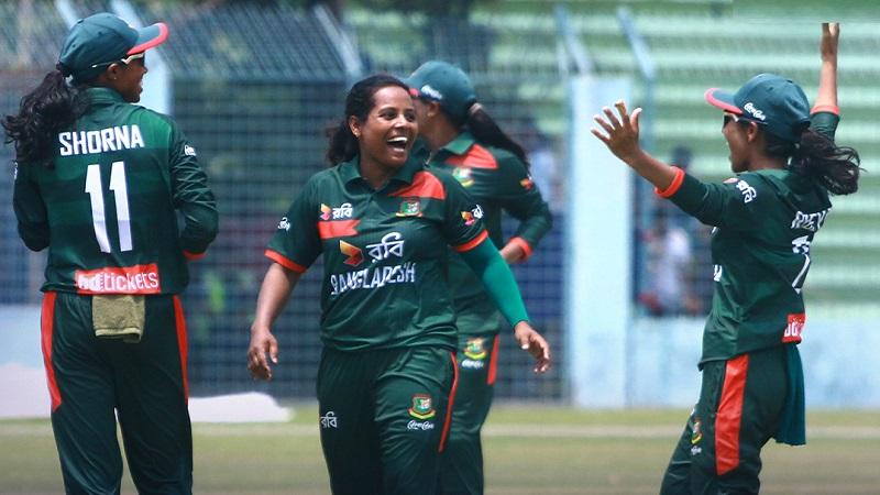 না খেলেই বাদ ফারজানা, দলে শারমিন