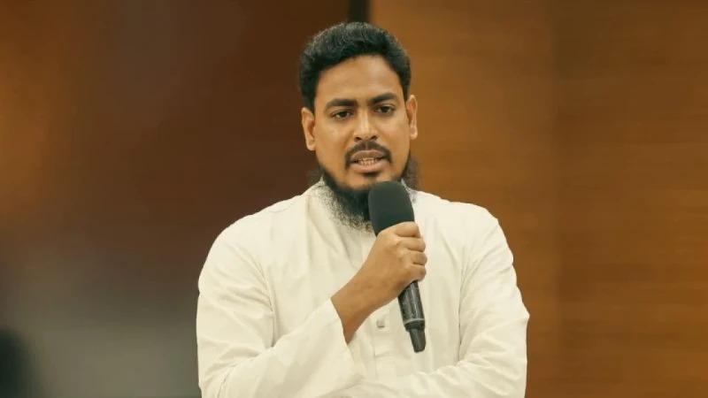 সংযুক্ত ছবি