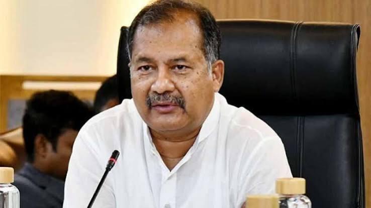 তথ্য ও সম্প্রচার মন্ত্রীর পদ ছাড়লেন জহির উদ্দিন স্বপন