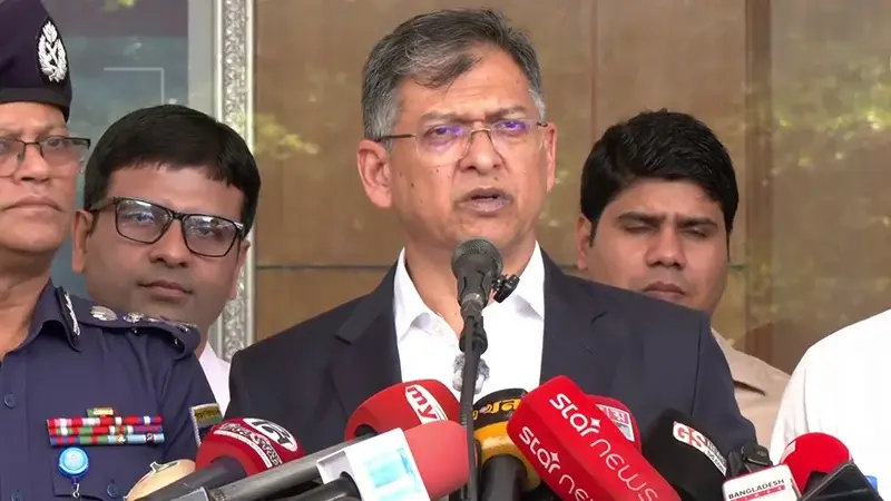 অবৈধ ও লুট হওয়া অস্ত্র উদ্ধারে বিশেষ ইউনিট, তথ্যদাতাকে ২ লাখ...