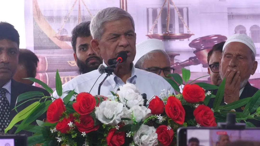 সংযুক্ত ছবি