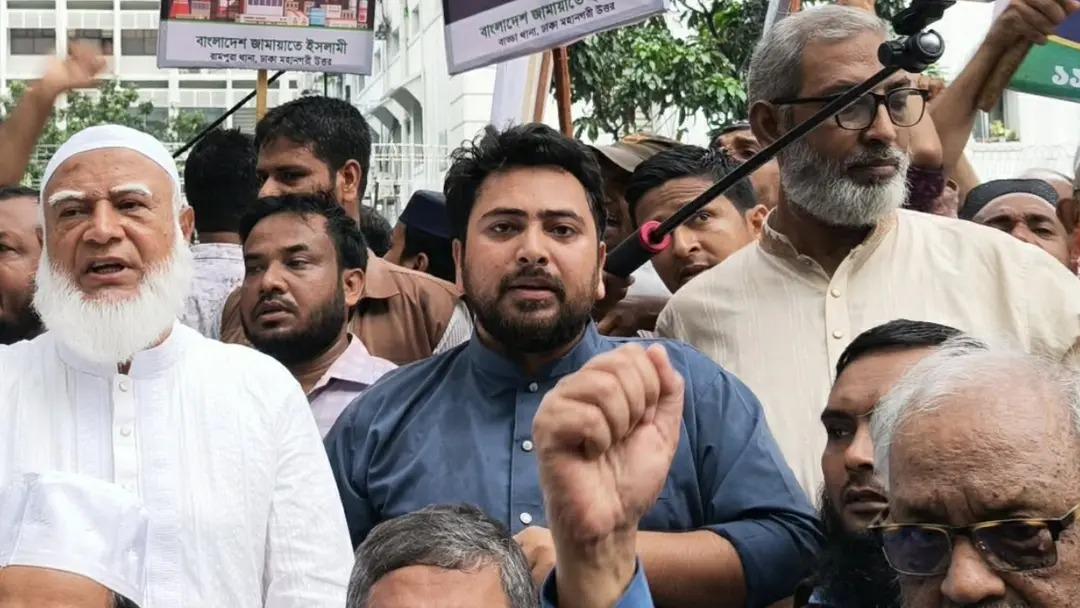 গ্যাসের দাম বাড়ালে সরকার টিকতে পারবে না: নাহিদ ইসলাম