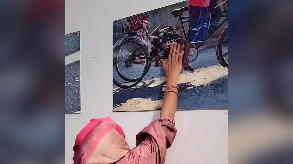 আর্থিক প্রলোভনে জুলাই শহীদদের তথ্য সংগ্রহের অভিযোগ