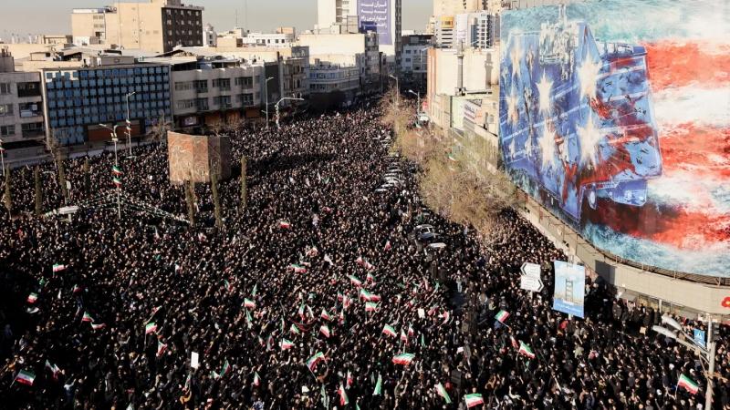 খামেনি হত্যা: ইরানের রাজপথে লাখ লাখ শোকাহত মানুষ