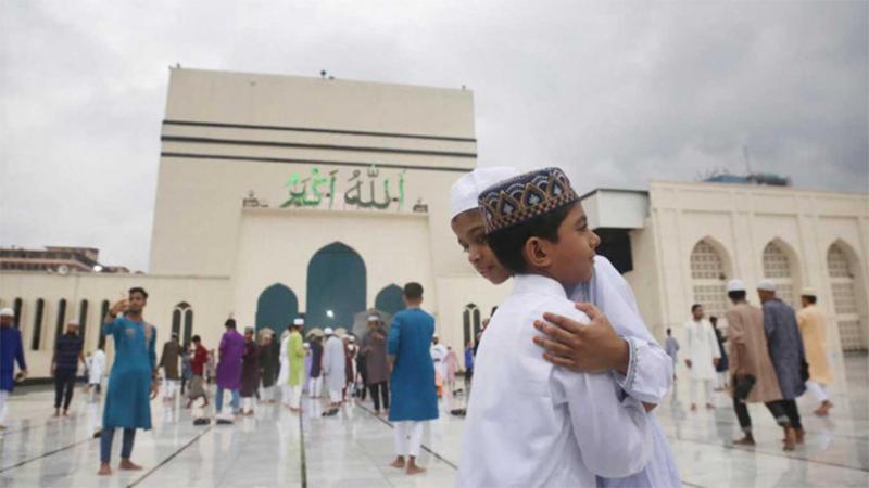 দেশের কোথায় কখন ঈদের জামাত