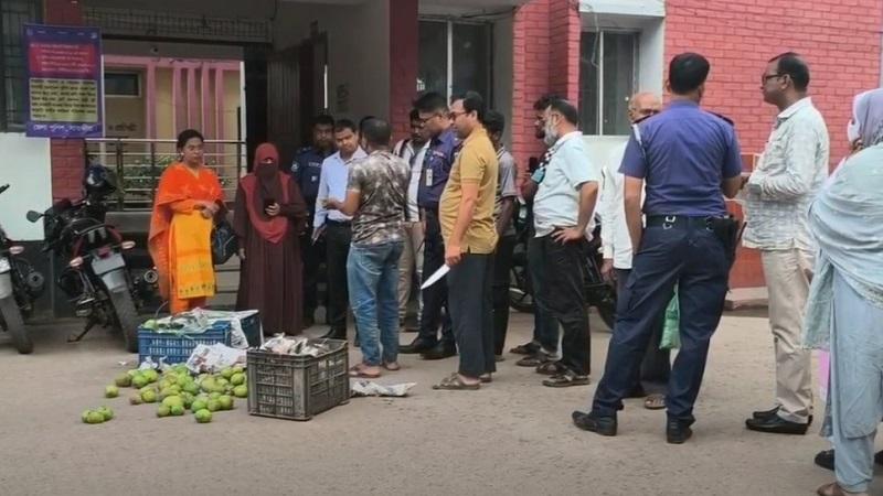 সংযুক্ত ছবি