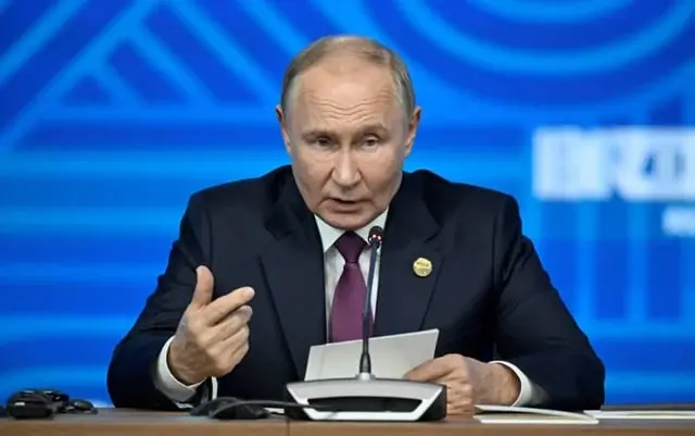 খামেনিকে হত্যা নৈতিকতার সব মানদণ্ড লঙ্ঘন ও নিন্দনীয়: পুতিন