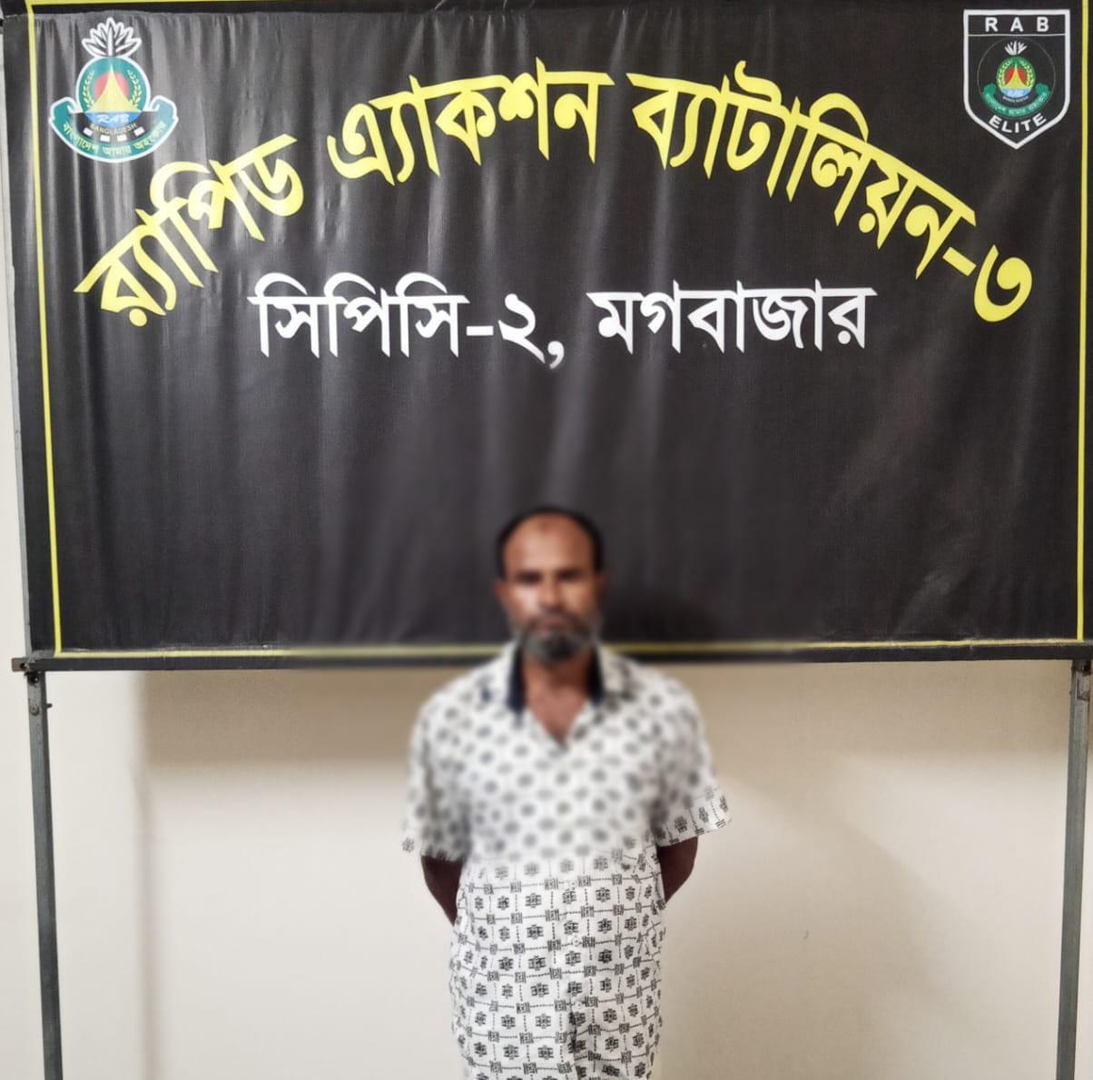 লালমনিরহাটে জুয়ার প্রতিবাদ করায় শিক্ষককে কুপিয়ে হত্যাচেষ্টা; মূলহোতা ঢাকায় গ্রেফতার