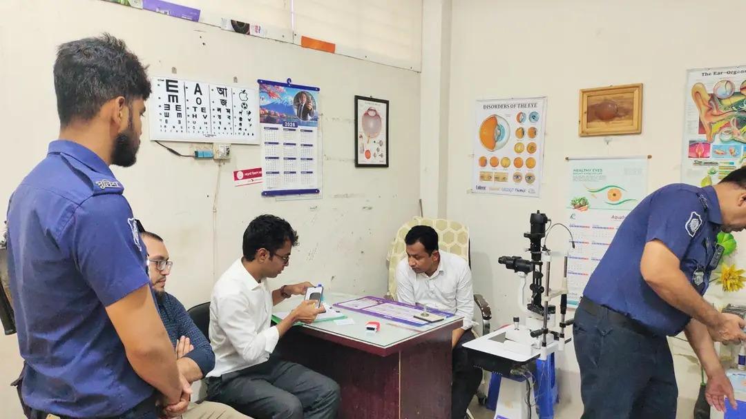 চিকিৎসক হিসেবে নিবন্ধন না থাকায় ভুয়া চক্ষু চিকিৎসকের ৩ মাসের কারাদণ্ড