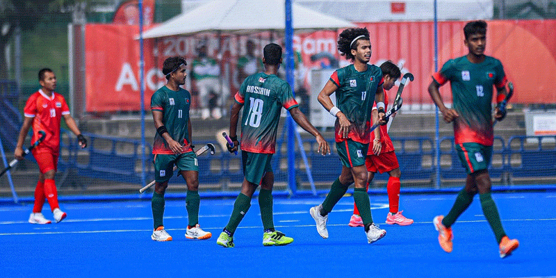 সংযুক্ত ছবি