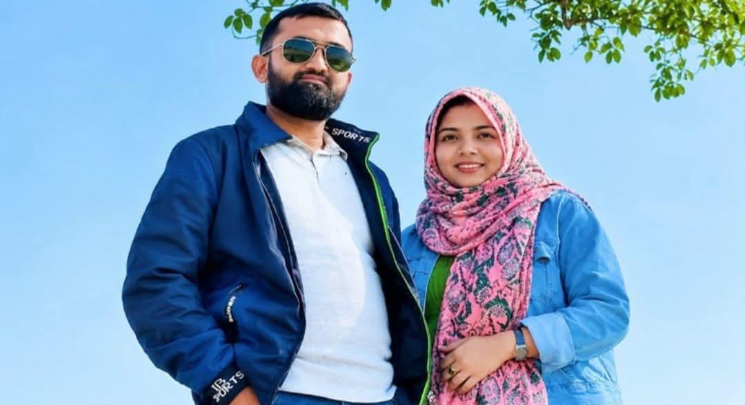 সংযুক্ত ছবি