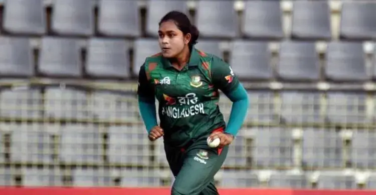 সংযুক্ত ছবি