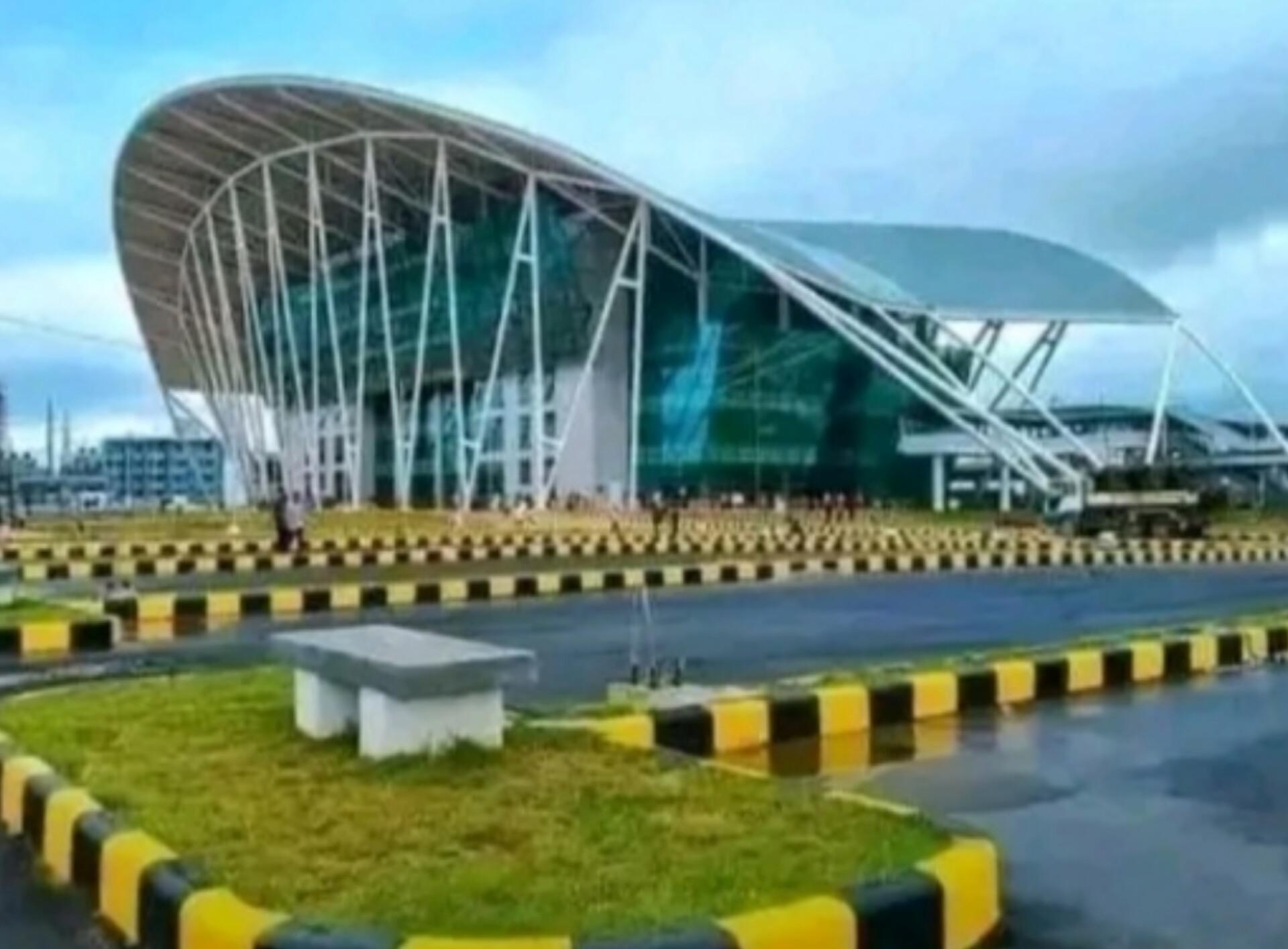 সংযুক্ত ছবি