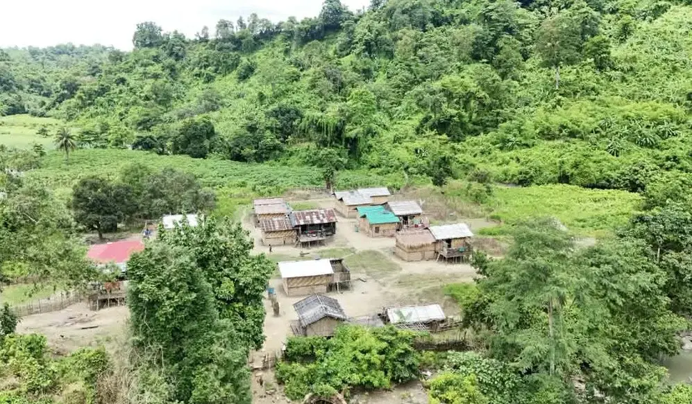 প্রধানমন্ত্রীর কার্যালয়ের উদ্যোগ, গহীন পাহাড়ে আবার বাজবে ‘স্কুলঘণ্টা’