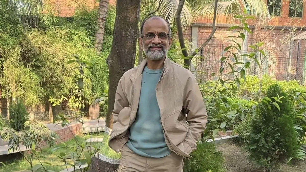 প্রধানমন্ত্রীর কাছে এক মাসের দায়িত্ব চান মিলন