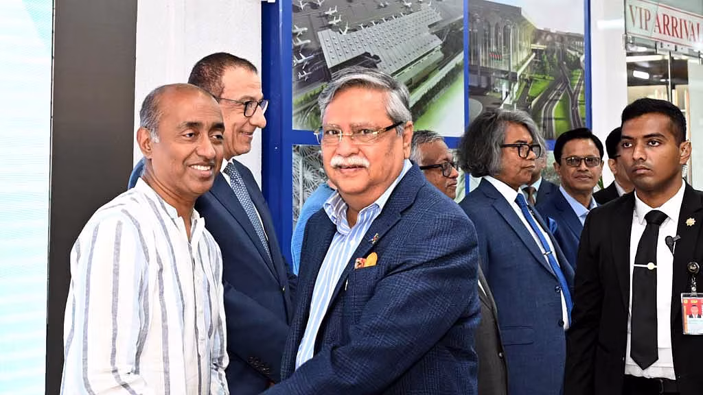 রাষ্ট্রপতির হার্টে ব্লক, পরানো হয়েছে ‘রিং’