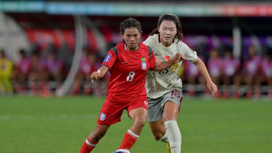 উইমেন্স এশিয়ান কাপে চীনের বিপক্ষে লড়াই করে হারলো বাংলাদেশ