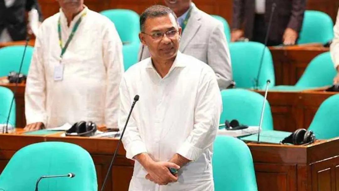 সংযুক্ত ছবি
