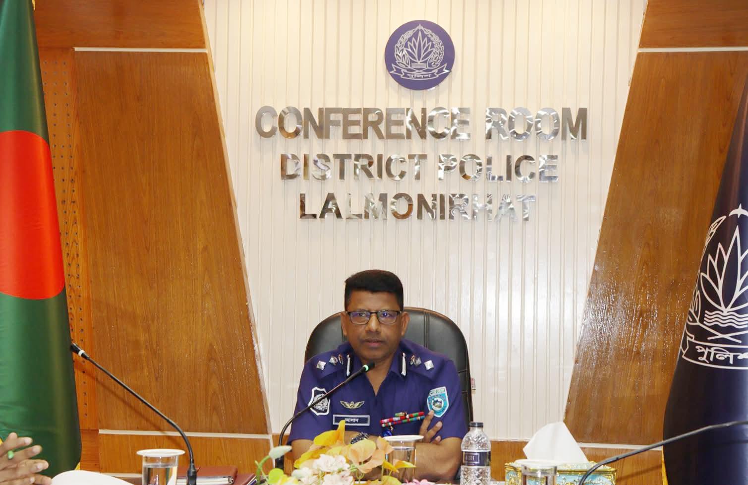 দুর্গাপূজায় সর্বোচ্চ সতর্ক লালমনিরহাট পুলিশ, মণ্ডপে সিসিটিভির নির্দেশনা, ঝুঁকিপূর্ণ মণ্ডপে বাড়বে পুলিশ