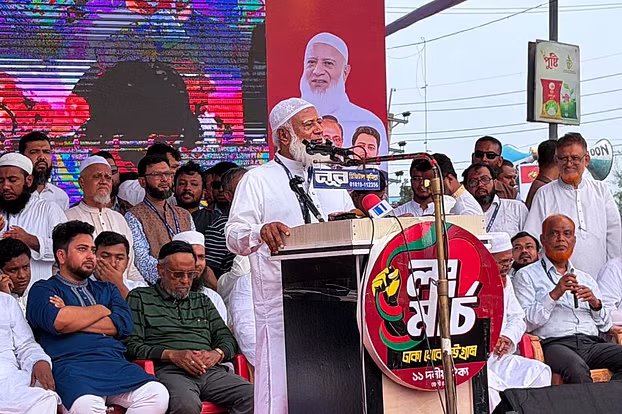 বিদ্যুৎমন্ত্রীর বাড়িতে বিদ্যুৎ থাকে, সাধারণ মানুষের বাড়িতে থাকে না: শফিকুর রহমান