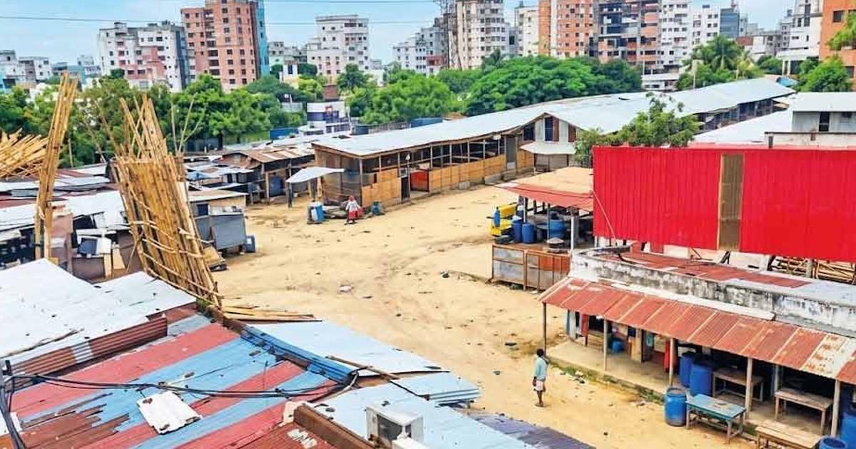রাজউকের দেড় হাজার কোটি টাকার জমি ২১ বছর ‘চক্রের’ দখলে