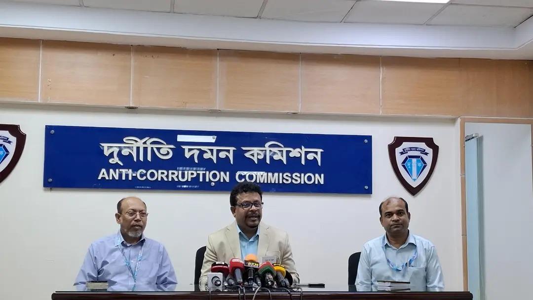দককে আরও জনবান্ধব প্রতিষ্ঠানে রূপান্তরের প্রত্যয় নবনিযুক্ত সচিবের