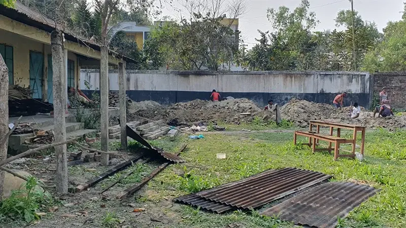 ছাত্রাবাসের টিন বিক্রির অভিযোগে কলেজ ছাত্রদলের সভাপতি-সম্পাদককে অব্যাহতি