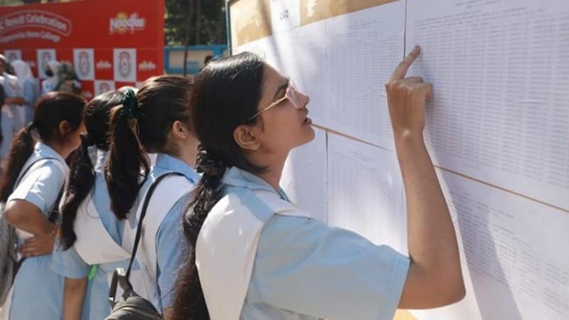 এসএসসির ফলে ধস কেন