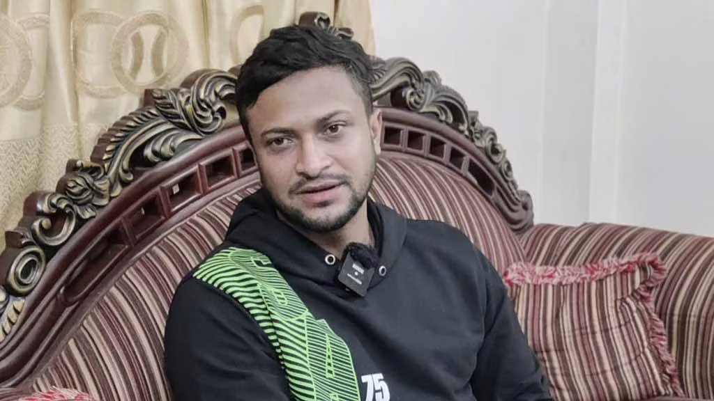 নিরাপত্তার নিশ্চয়তা পেলে দেশে ফিরতে প্রস্তুত সাকিব, বিচারের মুখোমুখি হতেও আপত্তি নেই