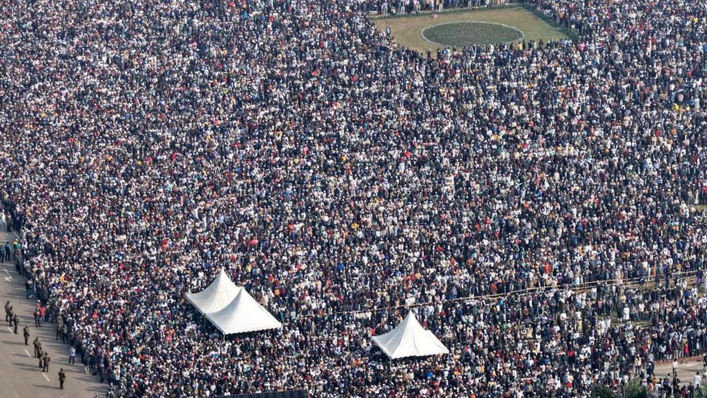 খালেদা জিয়ার জানাজায় জনসমুদ্র