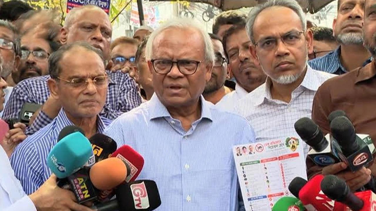 ৭১ এর ভূমিকার জন্যই জামায়াত বর্তমানে আওয়ামী লীগের সমর্থন চায়: রিজভী