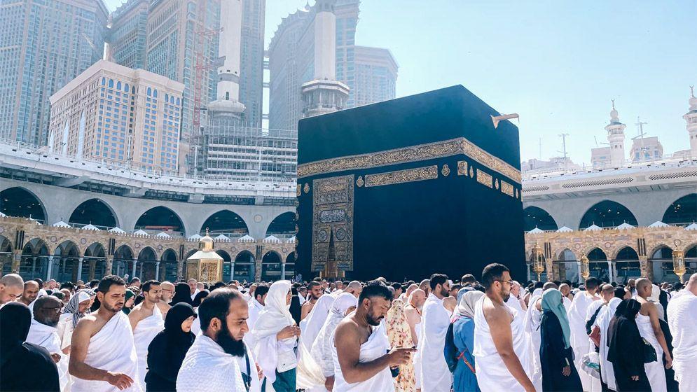 যেভাবে ওমরাহ পালন করবেন, ধারাবাহিক নিয়ম ও দোয়া
